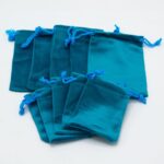 100x Small Velvet Pouch 7x9cm - Image 3