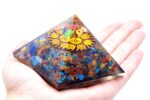 Orgonite Pyramid - Om Chakra - 70 mm - Image 2