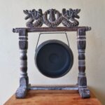 Small Healing Gong in Stand - 25cm - Black - Image 8