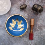 Lrg Yoga Moves Singing Bowl Set- White/Blue 14cm - Image 3