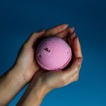 Rose & Petals Bath Bomb - 180g - Image 3