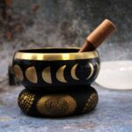 Lrg Moon Phase Singing Bowl Set- Black 14cm - Image 4