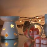 1x Sm Classic White Oil Burner - Moon & Star - Image 3