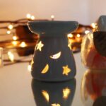 1x Sm Classic White Oil Burner - Moon & Star - Image 4