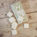 Agnes + Cat Box of 8 Wax Melts - Fell Berry - Image 3