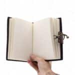 Leather Printed Notebook – Never Give Up On Your Dreams -  17.8×12.7 cm - Image 3