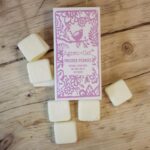 Box of 8 Wax Melts - Pressed Peonie - Image 3